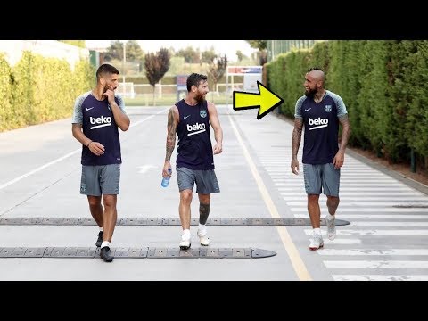 Arturo Vidal 1st Training in Barcelona – ft. Messi, Suarez, Coutinho [06/08/2018]